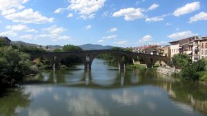 Puente de la Reina, Navarra, finales del siglo XI (puente del Camino de Santiago) © Camilo Martinez 