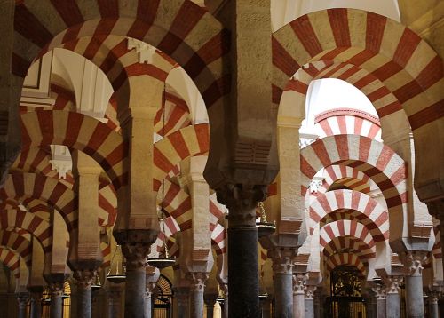 Arcos entibos, mezquita de Córdoba © Nicolas Vollmer